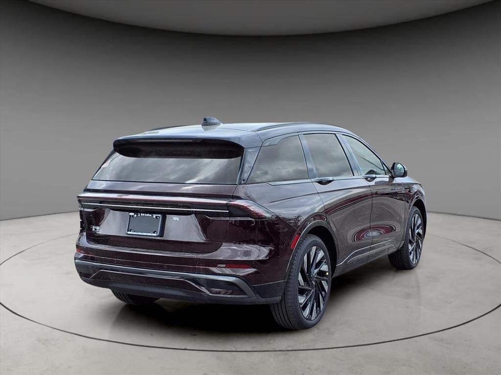 2025 Lincoln Nautilus Reserve