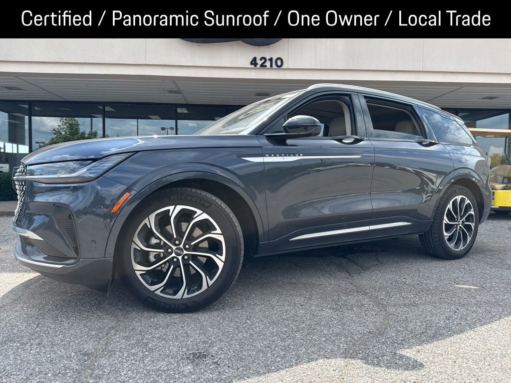 2024 Lincoln Nautilus Reserve AWD's photo