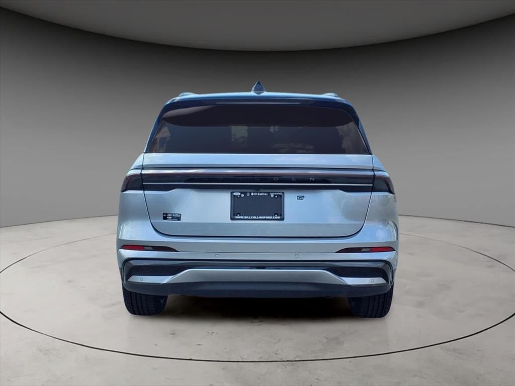 2025 Lincoln Nautilus Reserve