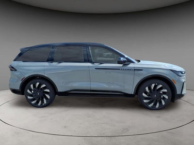 2026 Lincoln Nautilus Reserve