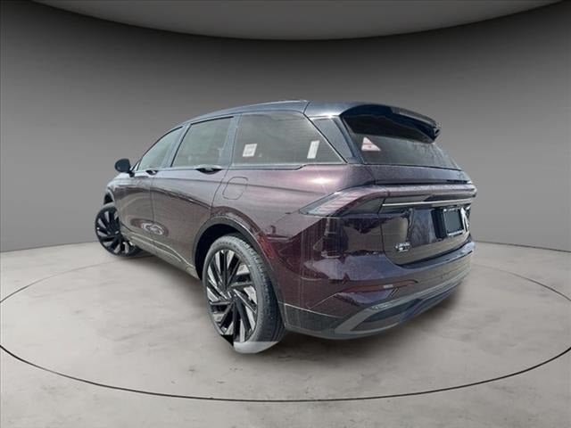 2025 Lincoln Nautilus Reserve