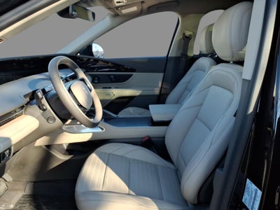 2025 Lincoln Nautilus Reserve