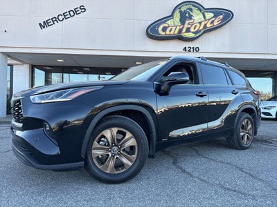 2023 Toyota Highlander Hybrid Bronze Edition
