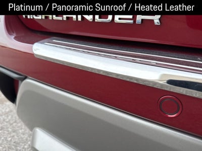 2025 Toyota Highlander Hybrid Platinum