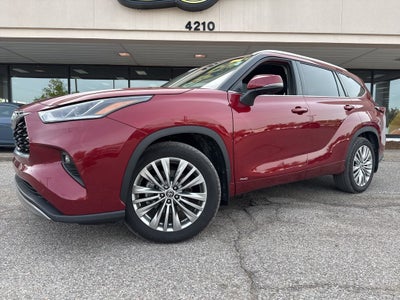 2025 Toyota Highlander Hybrid Platinum