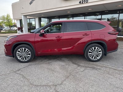 2025 Toyota Highlander Hybrid Platinum