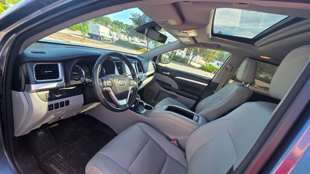 2017 Toyota Highlander XLE