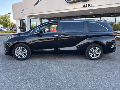 2026 Toyota Sienna XLE 7 Passenger