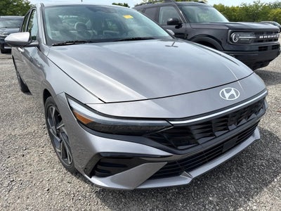 2025 Hyundai Elantra Limited