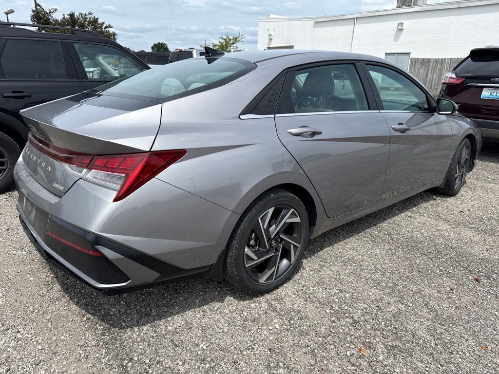 2025 Hyundai Elantra Limited