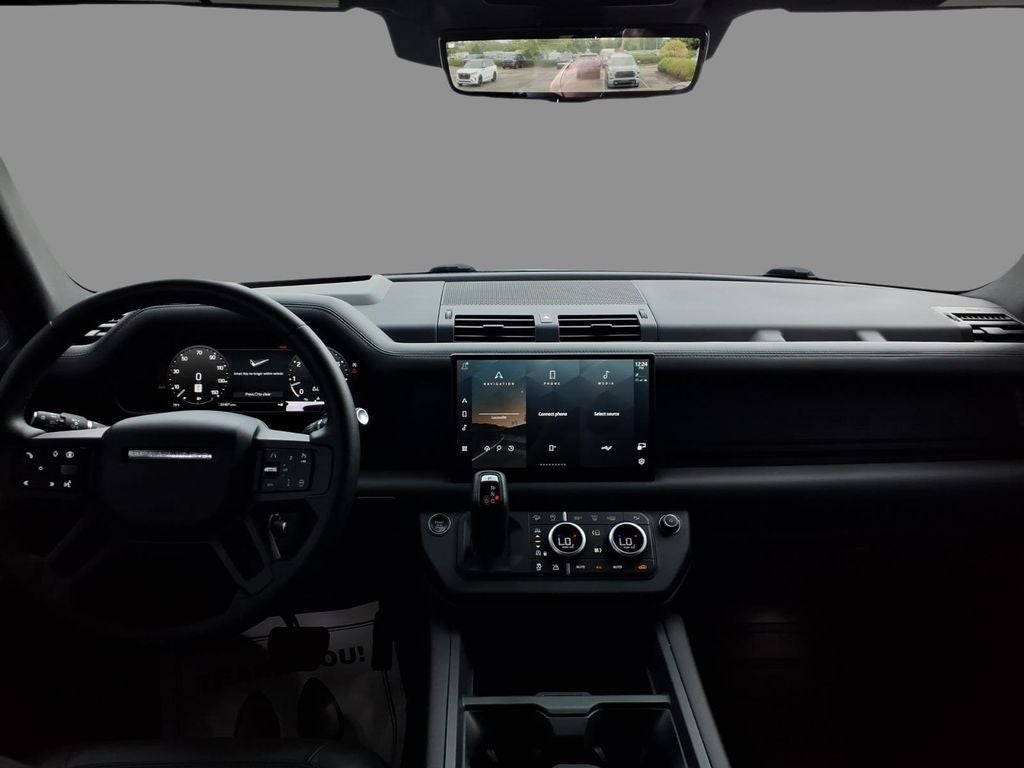 2025 Land Rover Defender 110 X-Dynamic SE